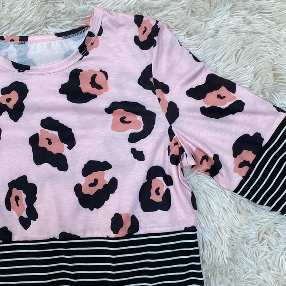 🎉HP🎉 Boutique Leopard & Stripe LS Top 💗 Black & Pink - Picture 9 of 14